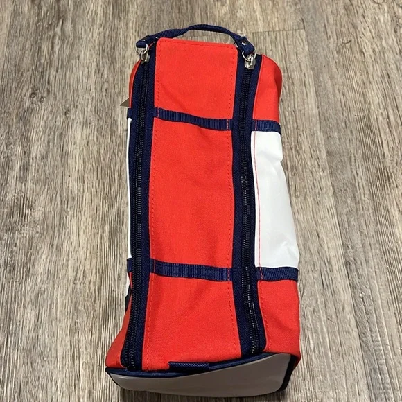 Lacoste Toiletry Bag - Picture 2 of 10